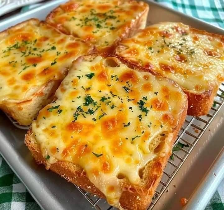 Ultimate Texas Toast with Melted Cheese