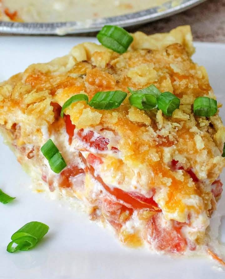 Bacon Onion Tomato Pie